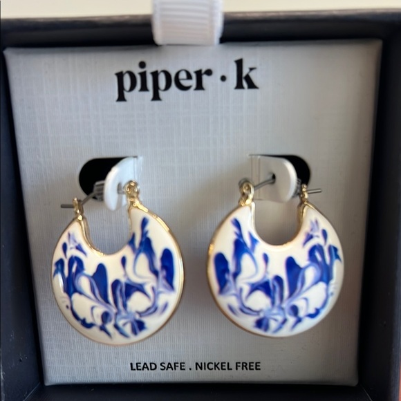 Piper K | Vintage Style Hoop Earrings - Picture 3 of 4